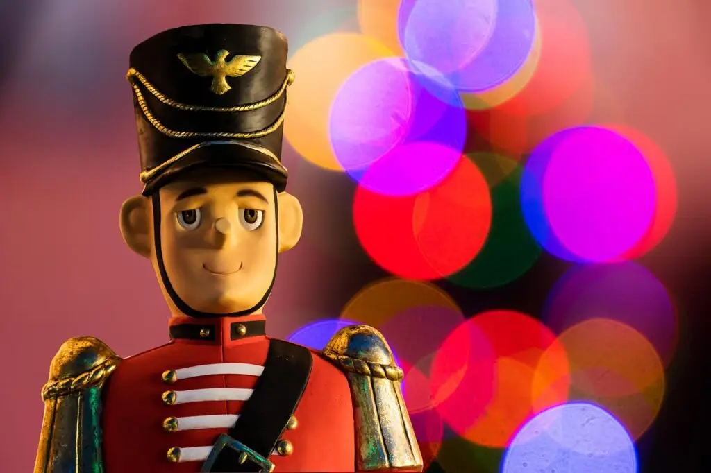 nutcracker, figure, wooden, figurine, wooden figure, wood carving, bokeh lights, blurred lights, lighting, advent, decoration, christmas, nutcracker, christmas, christmas, christmas, christmas, christmas