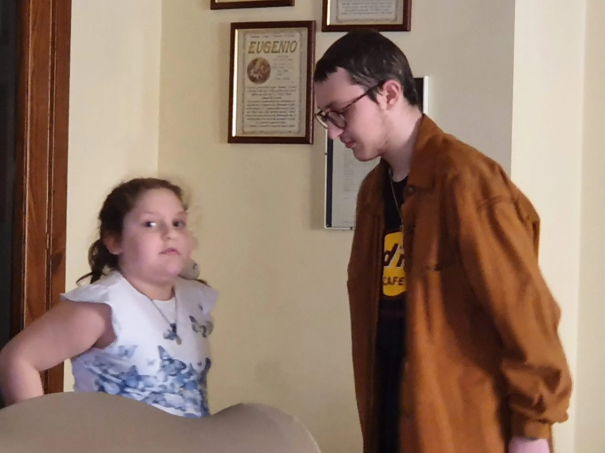 Eugenio e la sua giacca di camoscio, parla a Francesca