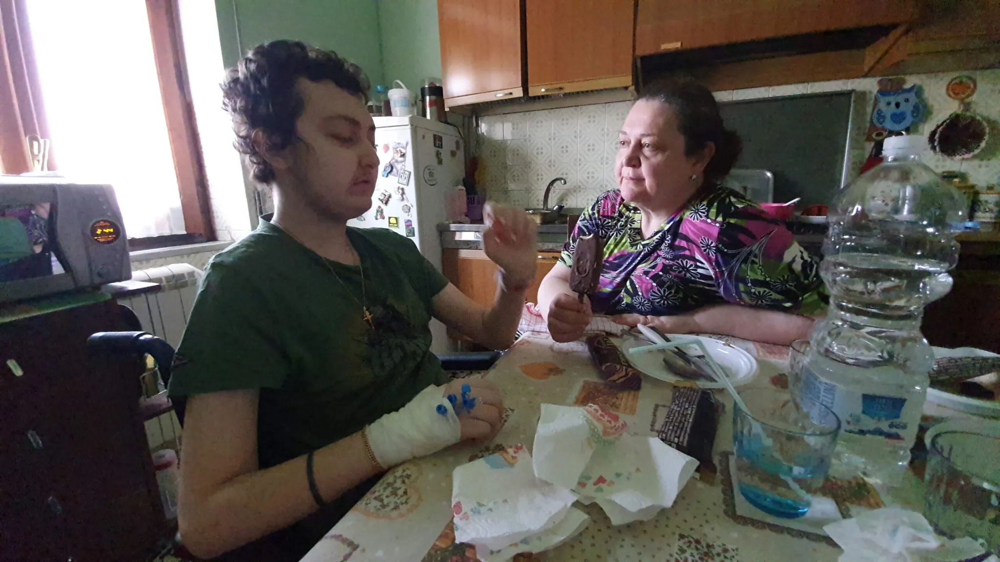 Giuseppina imbocca Eugenio