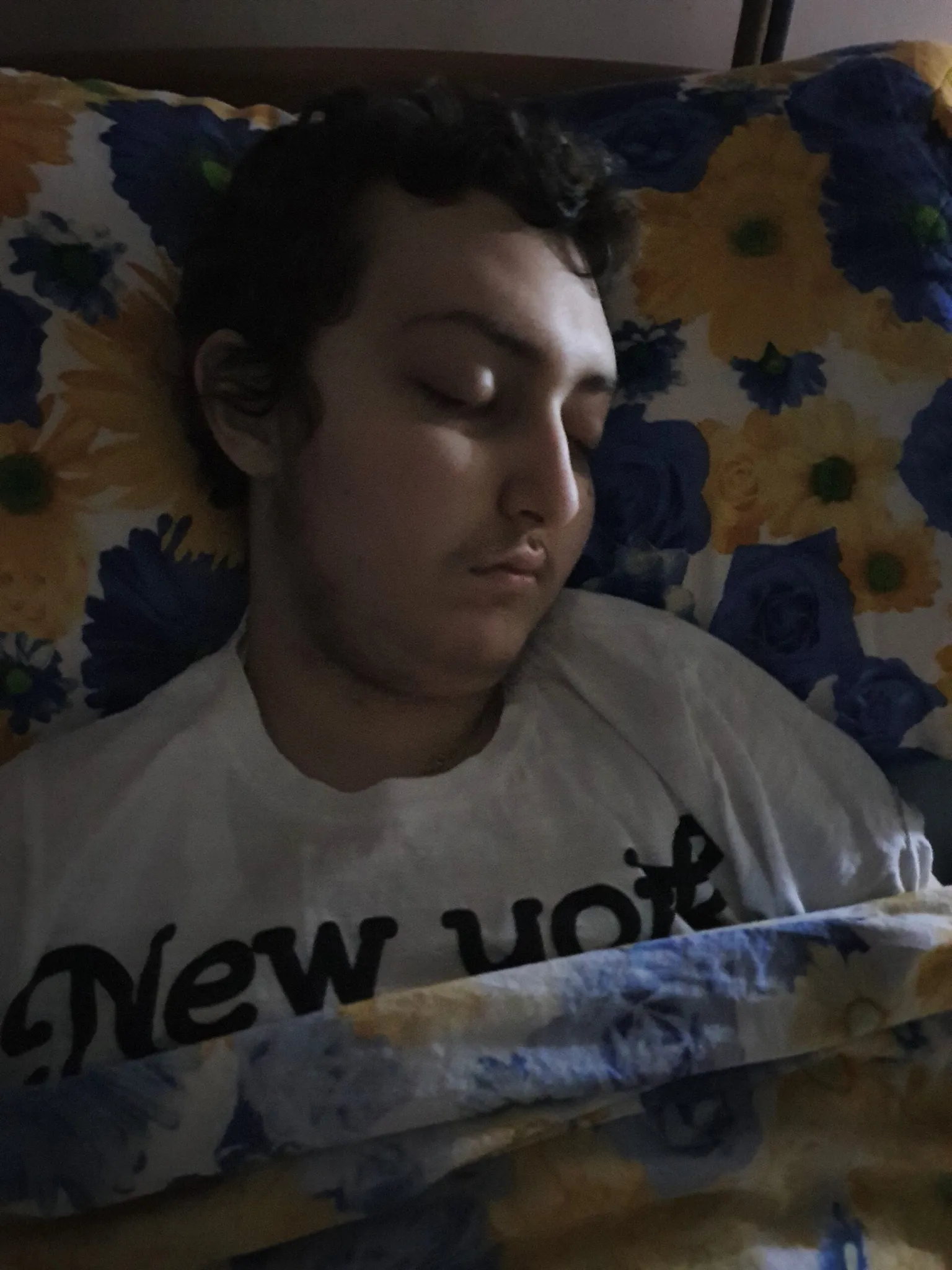 Eugenio dorme nel lettuccio