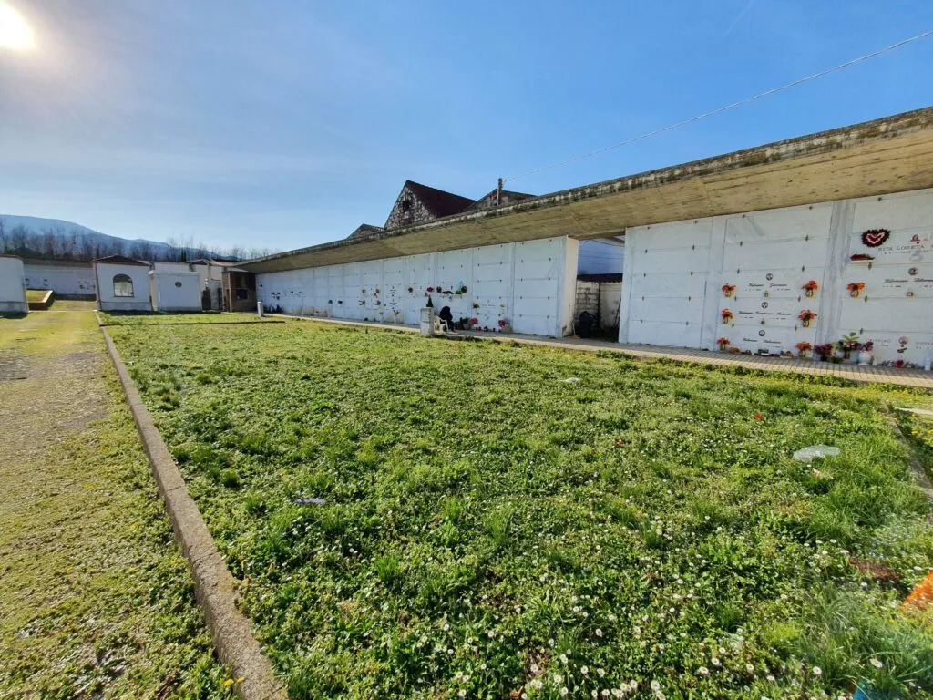 cimitero di Dragoni (CE)