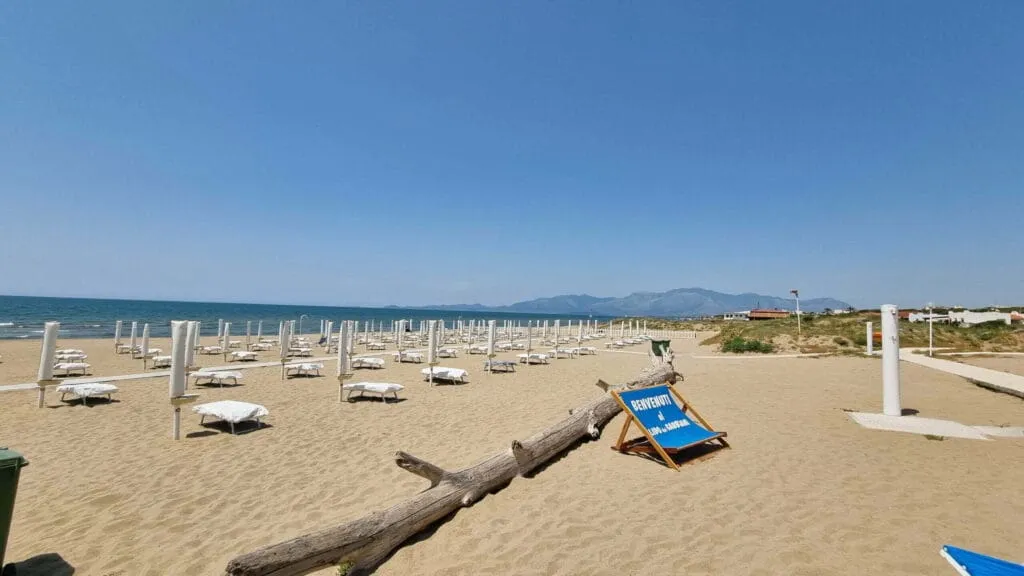 spiaggia di Baia Domizia (CE)