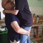 Remigio prende in braccio Eugenio