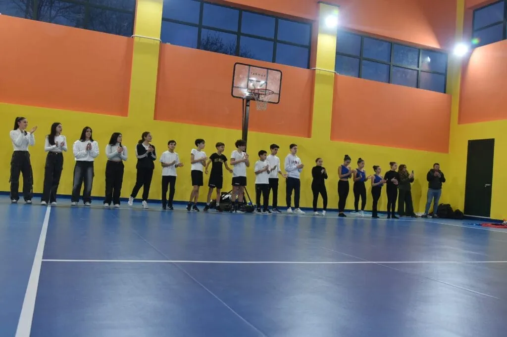 Convertire lo sdegno in impegno