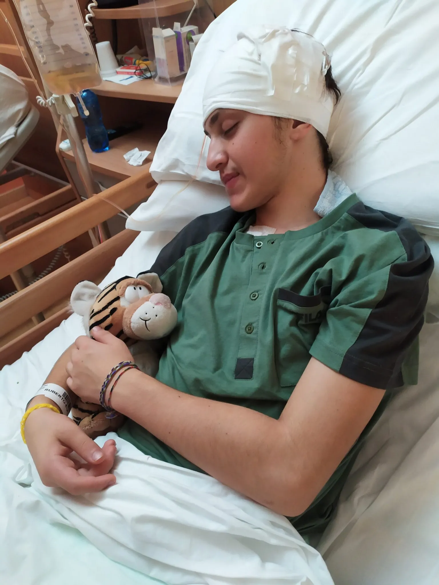 Eugenio con l'orsetto a Neuromed