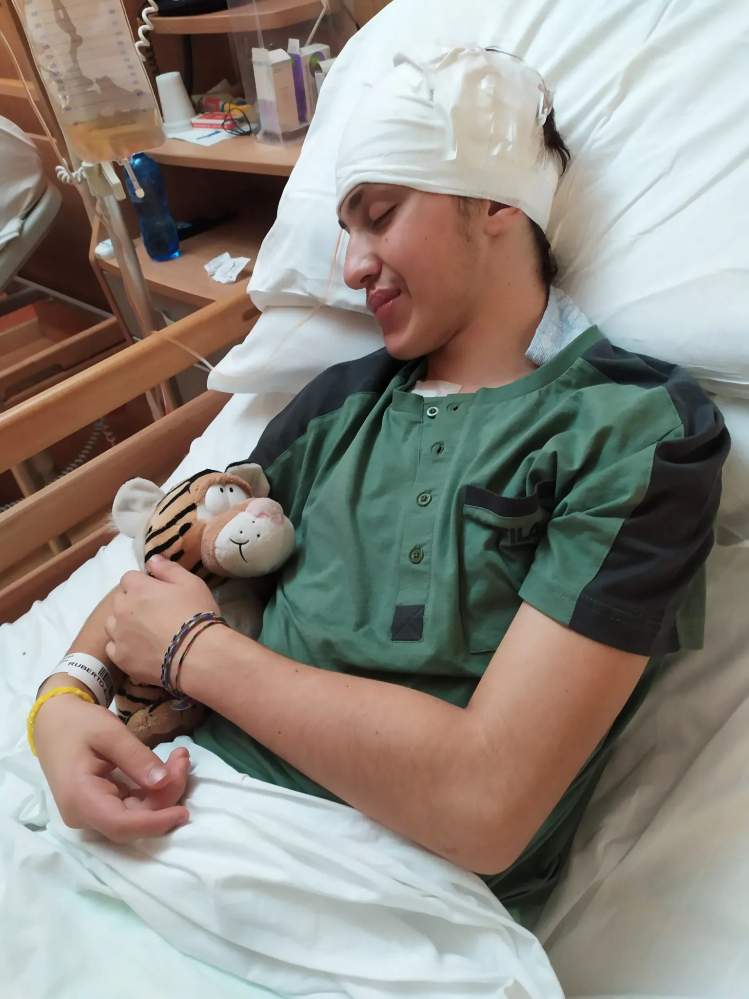 Eugenio con l'orsetto a Neuromed