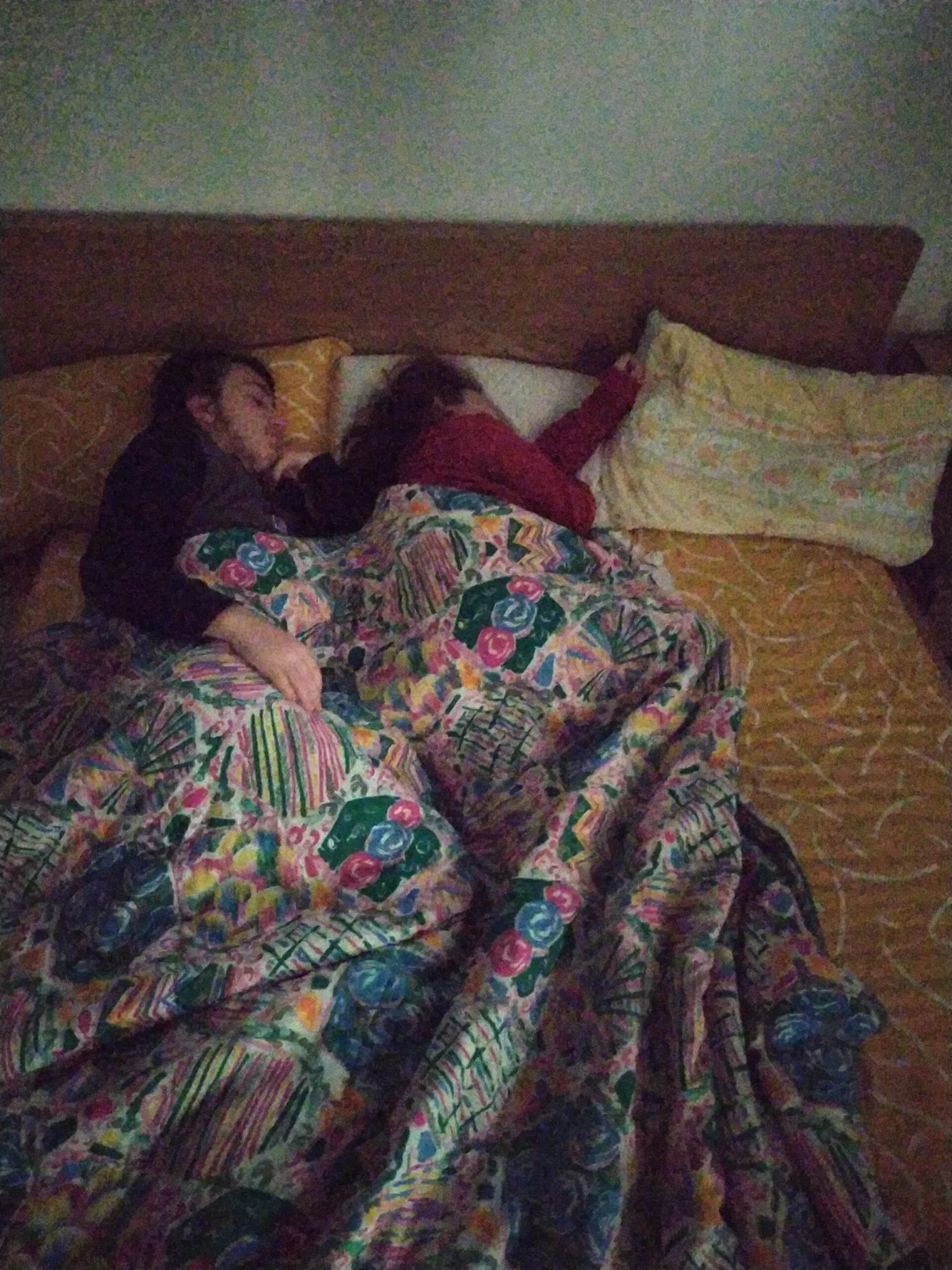 Eugenio e Francesca dormono casa Roma