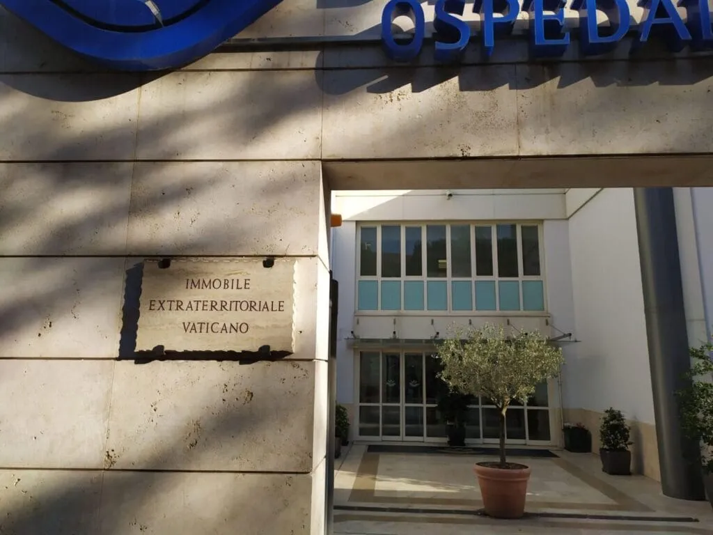 ingresso OPBG San Paolo