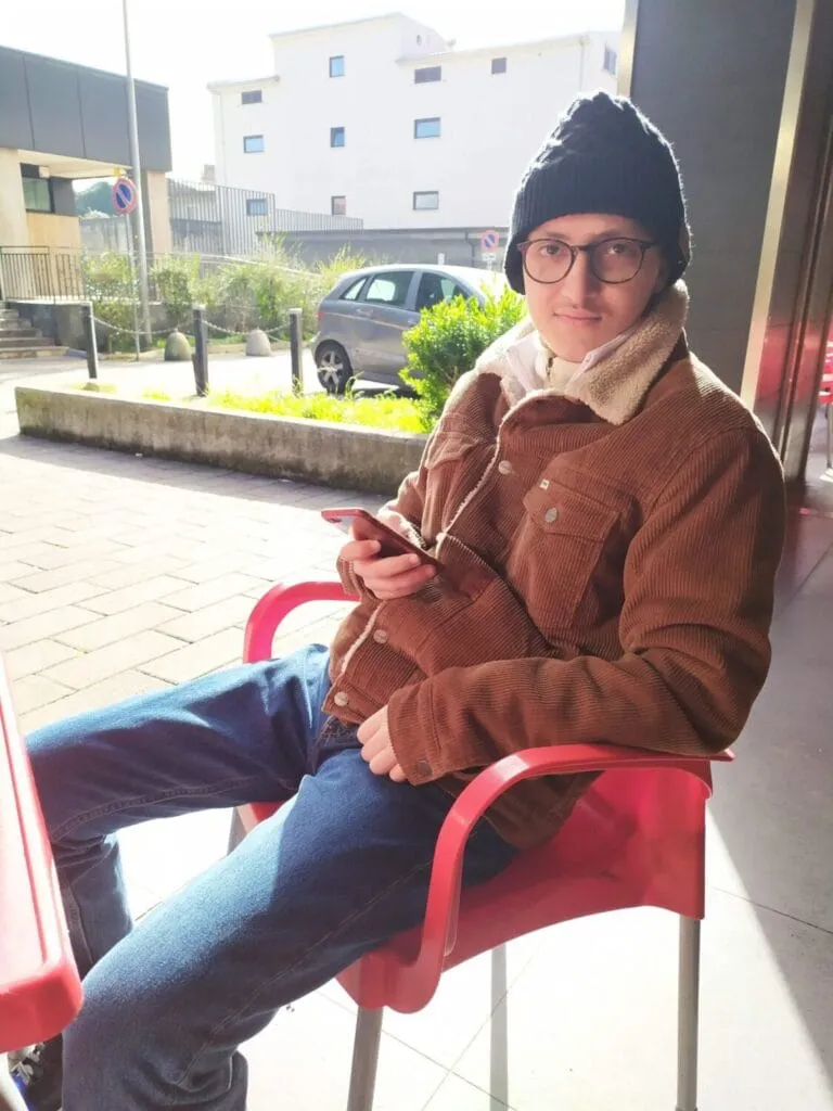 Eugenio aspetta bar INPS CAserta