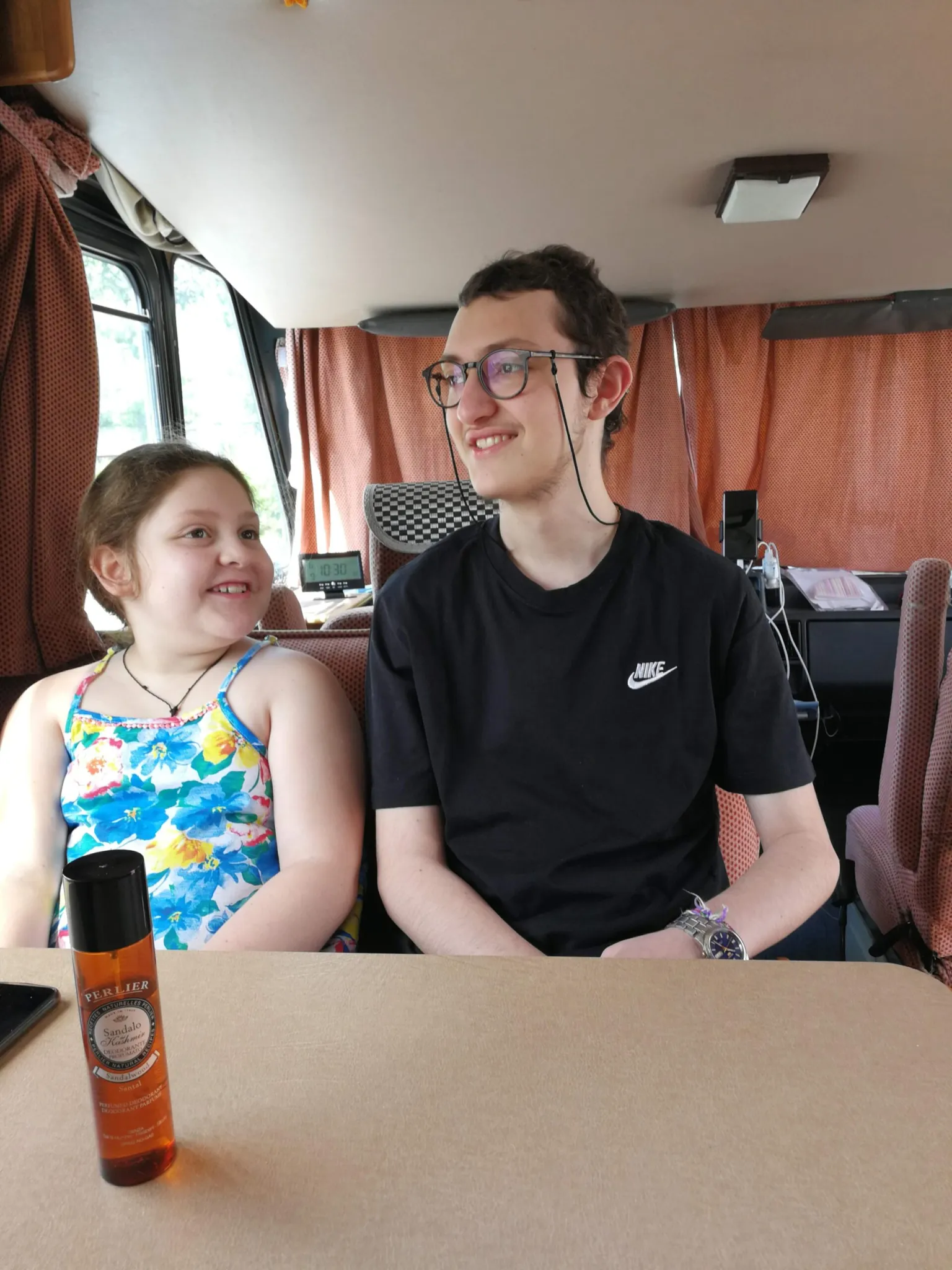 Eugenio e Francesca nel camper Albino