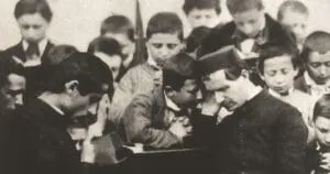 San Giovanni Bosco e ragazzi