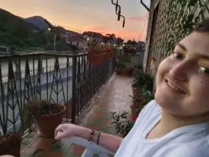 Eugenio al tramonto sul balcone