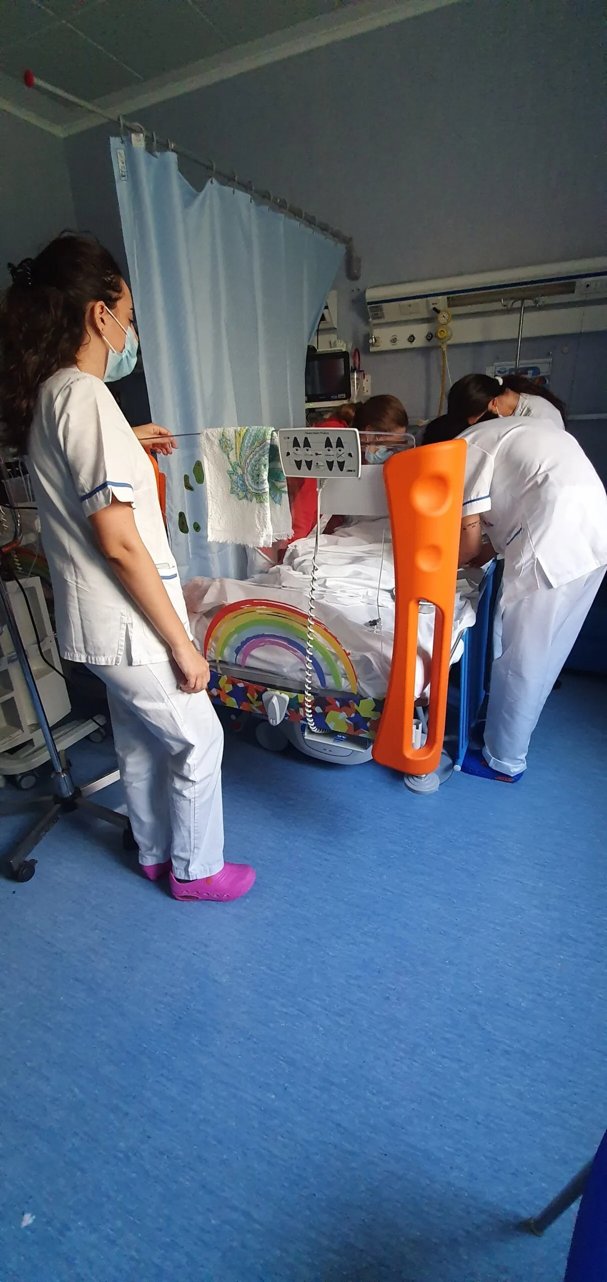 infermiere OPBG vicino a Eugenio