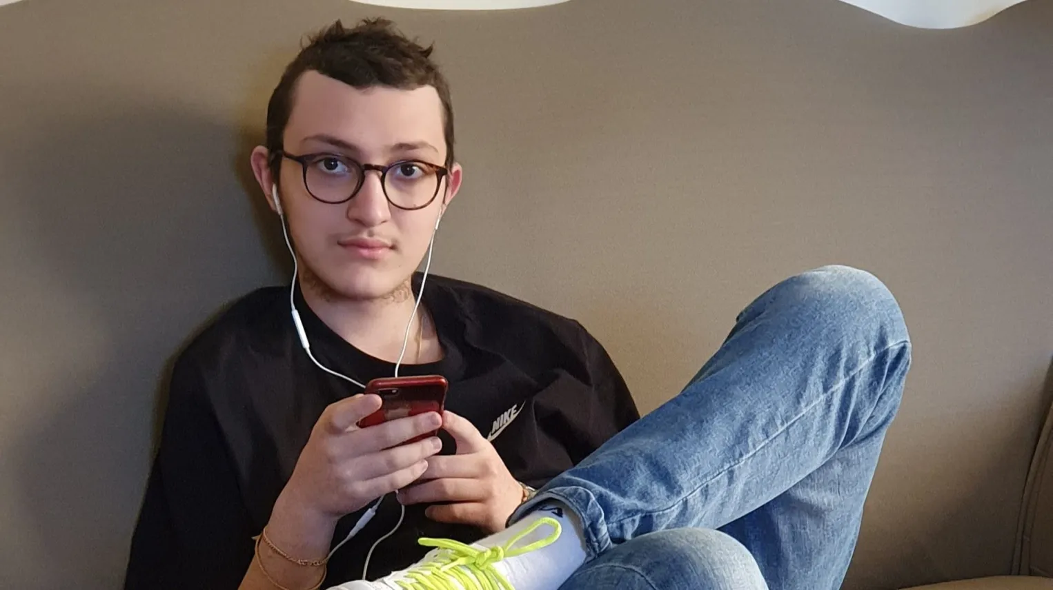 Eugenio sul divano: Preghierina del 28 maggio 2023