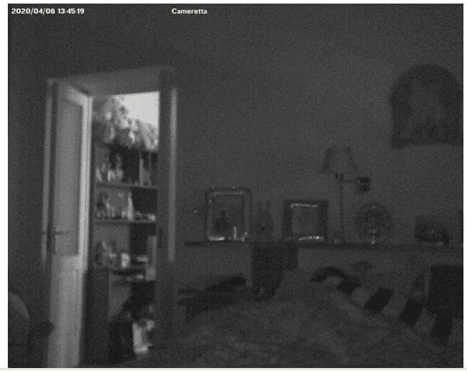 Eugenio dorme nel lettone grande