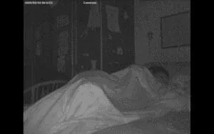 Eugenio dorme nel lettuccio