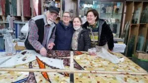 Tonino, Romina, Francesca e Giuseppina in vetreria