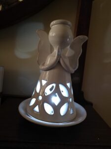 angioletto con la luce