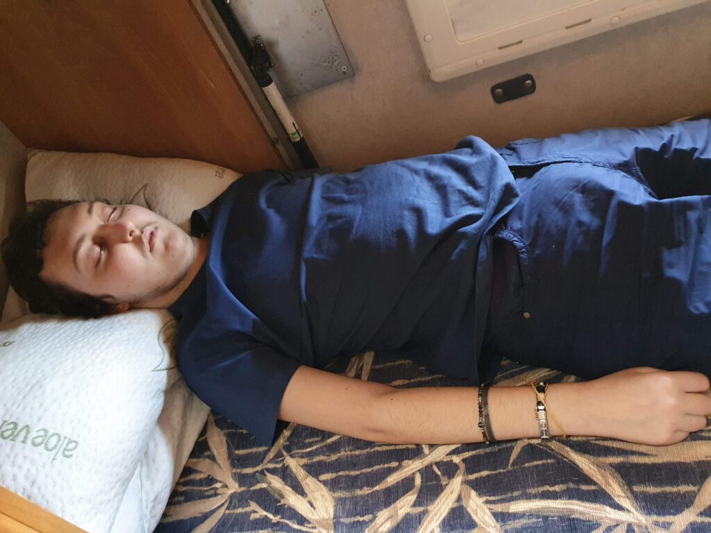 Eugenio dorme nel camper Pio