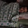 Eugenio dorme nel suo lettuccio