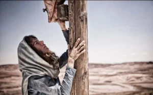 Maria ai piedi della Croce, addolorata