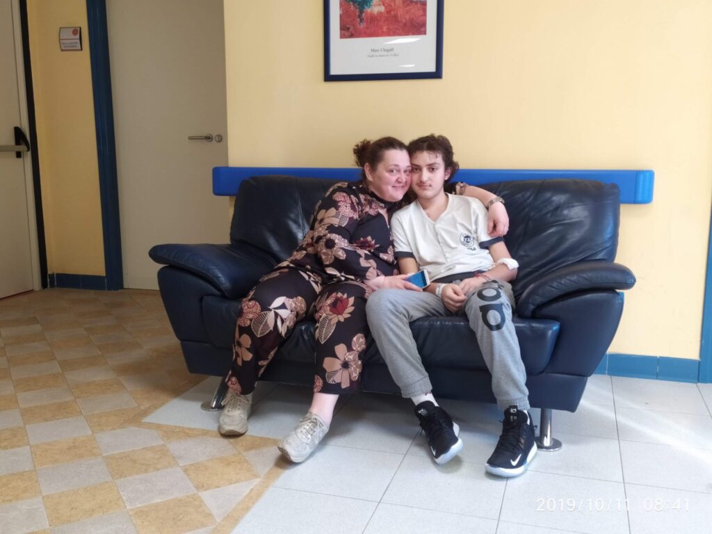 Eugenio e Giuseppina sul divano NCHIII